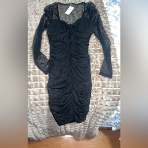 NWT Elegant Black Ruched Long-Sleeve short Dress